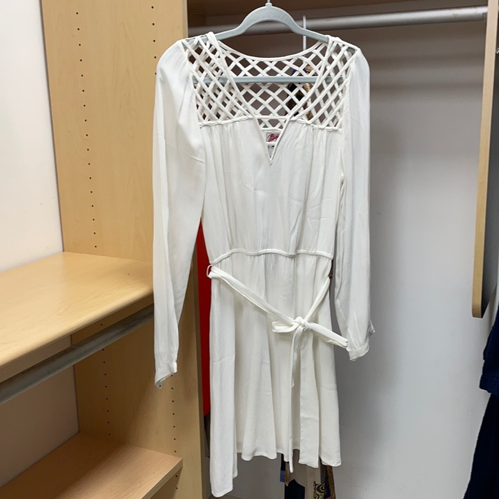 white dress